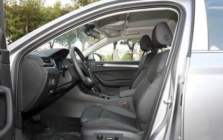 Skoda Superb III рестайлинг, 2025 год, 2 983 290 рублей, 22 фотография