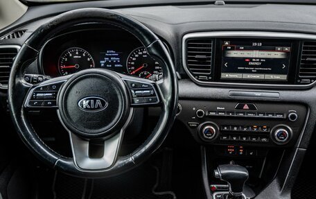 KIA Sportage IV рестайлинг, 2021 год, 2 450 000 рублей, 15 фотография