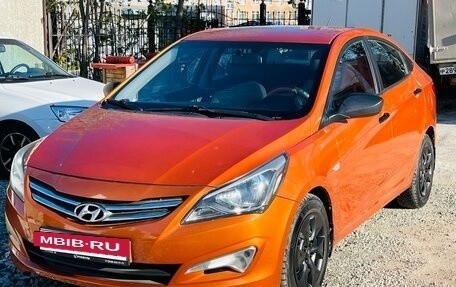 Hyundai Solaris II рестайлинг, 2015 год, 639 000 рублей, 5 фотография