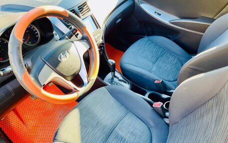 Hyundai Solaris II рестайлинг, 2015 год, 639 000 рублей, 16 фотография