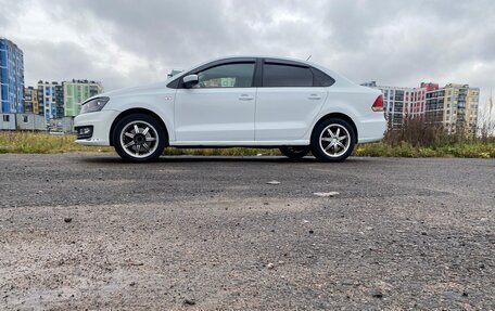 Volkswagen Polo VI (EU Market), 2017 год, 650 000 рублей, 2 фотография