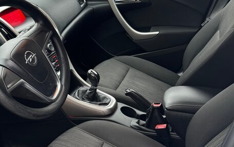 Opel Astra J, 2011 год, 580 000 рублей, 5 фотография