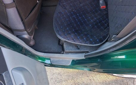 Toyota FunCargo, 2001 год, 480 000 рублей, 6 фотография