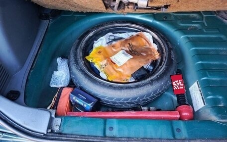 Toyota FunCargo, 2001 год, 480 000 рублей, 26 фотография