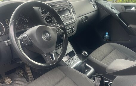 Volkswagen Tiguan I, 2011 год, 1 100 000 рублей, 6 фотография