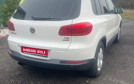Volkswagen Tiguan I, 2011 год, 1 100 000 рублей, 4 фотография