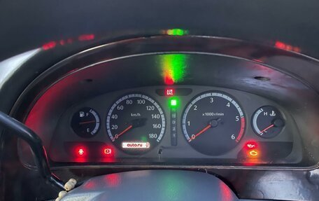 Nissan Presage I, 1999 год, 180 000 рублей, 6 фотография