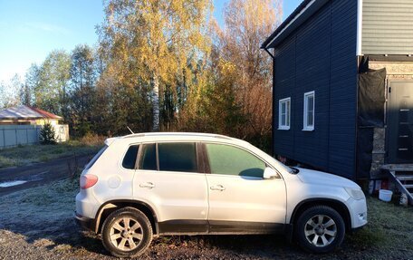 Volkswagen Tiguan I, 2009 год, 800 000 рублей, 4 фотография
