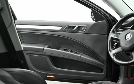 Skoda Superb III рестайлинг, 2014 год, 995 000 рублей, 8 фотография