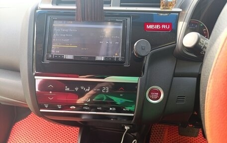 Honda Fit III, 2016 год, 1 150 000 рублей, 11 фотография