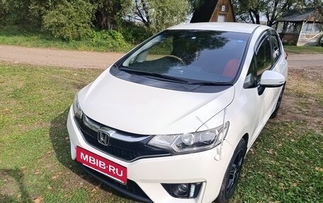 Honda Fit III, 2016 год, 1 150 000 рублей, 2 фотография