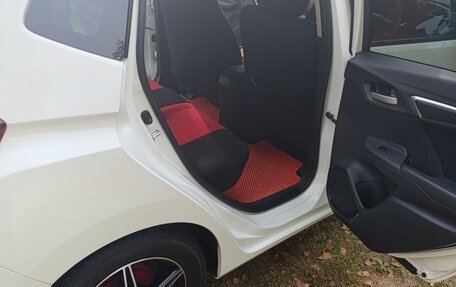 Honda Fit III, 2016 год, 1 150 000 рублей, 19 фотография