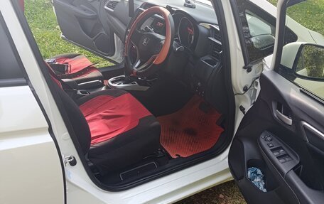 Honda Fit III, 2016 год, 1 150 000 рублей, 17 фотография