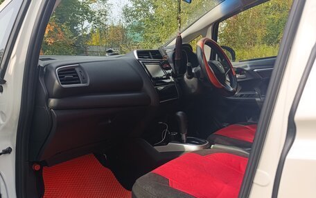 Honda Fit III, 2016 год, 1 150 000 рублей, 23 фотография