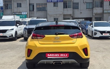 Hyundai Veloster II, 2018 год, 1 321 000 рублей, 5 фотография