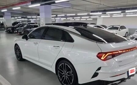KIA K5, 2022 год, 2 650 000 рублей, 6 фотография