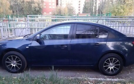 Chevrolet Cruze II, 2012 год, 649 000 рублей, 3 фотография