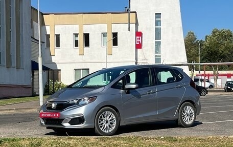 Honda Fit III, 2018 год, 1 530 000 рублей, 2 фотография