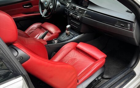 BMW 3 серия, 2008 год, 1 950 000 рублей, 15 фотография