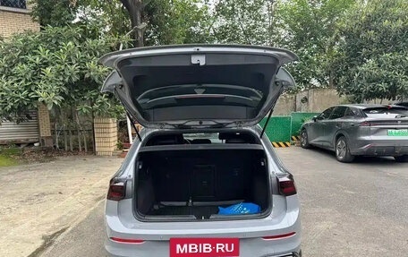 Volkswagen Golf VIII, 2021 год, 1 332 000 рублей, 7 фотография