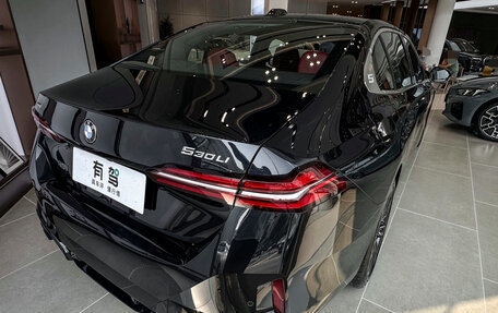 BMW 5 серия, 2025 год, 8 016 220 рублей, 6 фотография