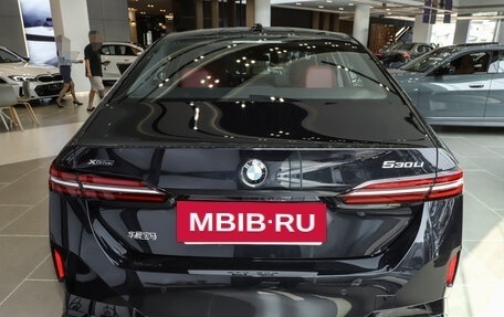 BMW 5 серия, 2025 год, 8 016 220 рублей, 7 фотография