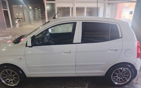KIA Picanto I, 2010 год, 650 000 рублей, 3 фотография