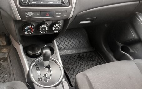 Mitsubishi ASX I рестайлинг, 2012 год, 1 333 000 рублей, 8 фотография