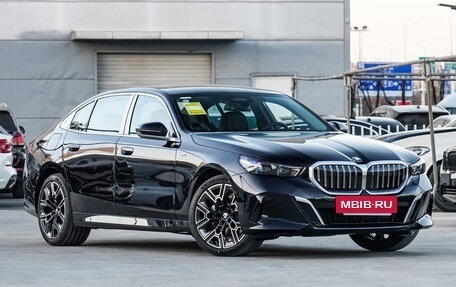 BMW 5 серия, 2025 год, 7 622 908 рублей, 4 фотография