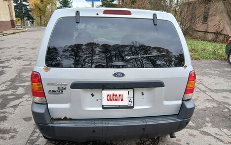 Ford Escape II, 2003 год, 500 000 рублей, 4 фотография