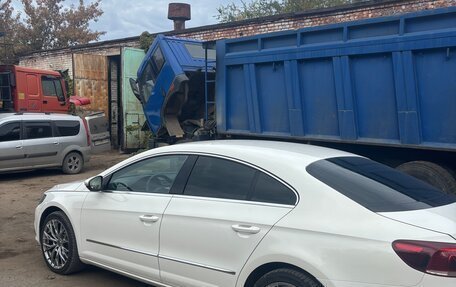 Volkswagen Passat B7, 2012 год, 1 470 000 рублей, 2 фотография