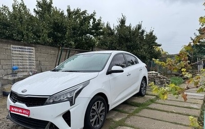 KIA Rio IV, 2021 год, 1 680 000 рублей, 1 фотография
