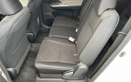 Toyota Wish II, 2010 год, 1 300 000 рублей, 4 фотография