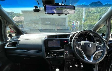 Honda Fit III, 2016 год, 1 210 000 рублей, 19 фотография