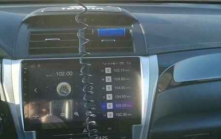 Toyota Camry, 2015 год, 2 300 000 рублей, 4 фотография