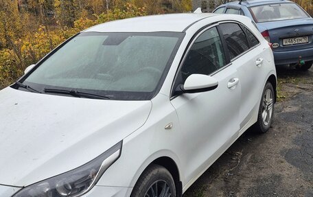 KIA cee'd III, 2018 год, 1 300 000 рублей, 2 фотография