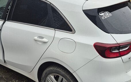 KIA cee'd III, 2018 год, 1 300 000 рублей, 3 фотография