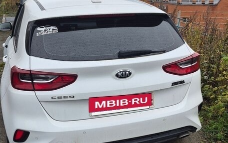 KIA cee'd III, 2018 год, 1 300 000 рублей, 4 фотография