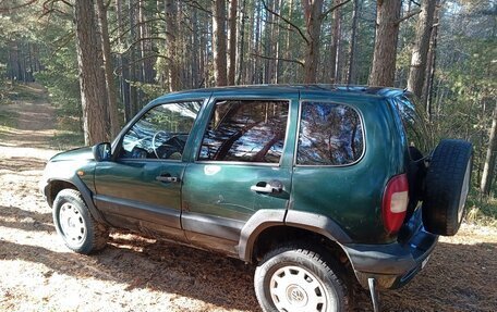 Chevrolet Niva I рестайлинг, 2004 год, 250 000 рублей, 7 фотография