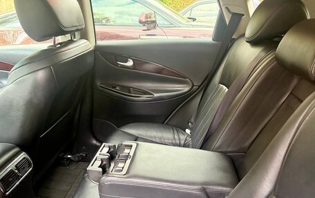 Infiniti QX50 I рестайлинг, 2013 год, 1 499 999 рублей, 15 фотография