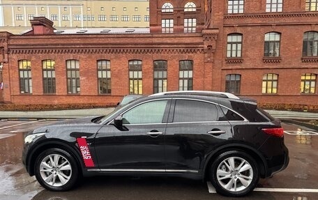 Infiniti QX70, 2017 год, 2 900 000 рублей, 2 фотография