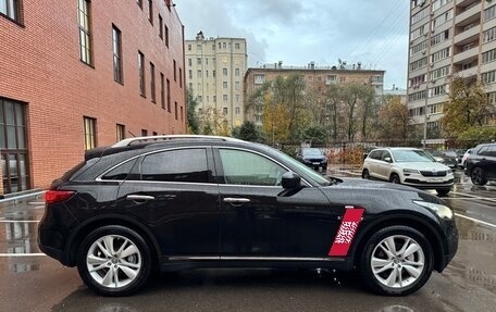 Infiniti QX70, 2017 год, 2 900 000 рублей, 4 фотография