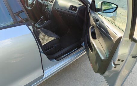 Volkswagen Jetta VI, 2015 год, 990 000 рублей, 20 фотография