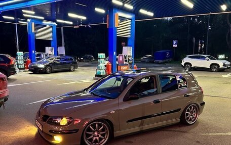 Nissan Almera, 2001 год, 550 000 рублей, 2 фотография