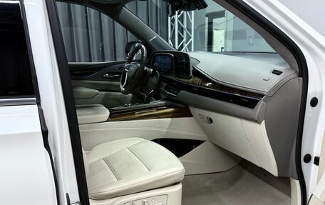 Cadillac Escalade V, 2021 год, 9 394 000 рублей, 34 фотография