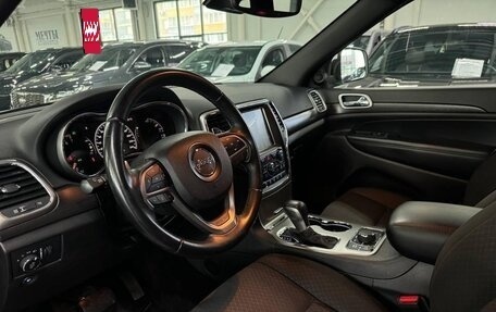 Jeep Grand Cherokee, 2018 год, 4 999 000 рублей, 10 фотография