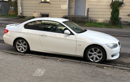 BMW 3 серия, 2012 год, 1 400 000 рублей, 3 фотография