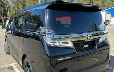 Toyota Vellfire II, 2018 год, 3 747 000 рублей, 23 фотография