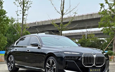 BMW 7 серия, 2023 год, 10 600 888 рублей, 3 фотография