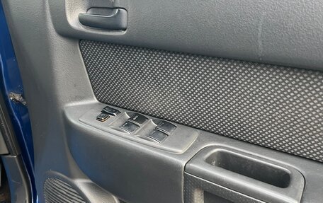 Toyota bB I рестайлинг, 2001 год, 490 000 рублей, 18 фотография